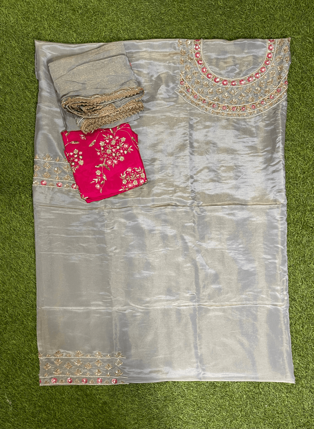 Gray Shimmer Suit | Party Wear | Wedding | Jaggo | Ring Ceremony | Festival| FS055