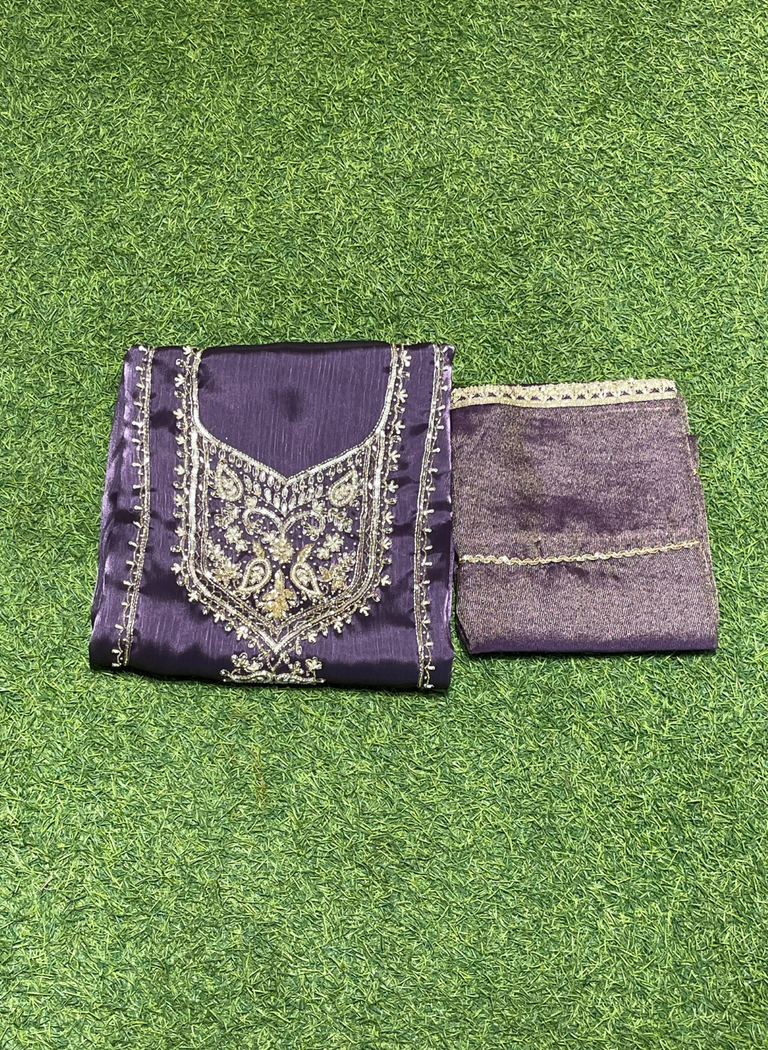 Glass Shimmer Suit | Party Wear | Wedding | Jaggo | Ring Ceremony | Festival |
