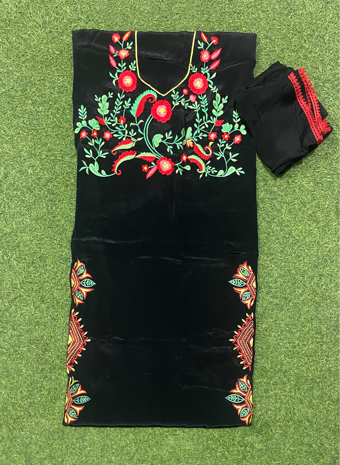 Black | Crepe Suit | Wedding | Party Wear | Ring Ceremony | Festival Suit | Allover suit | FS512