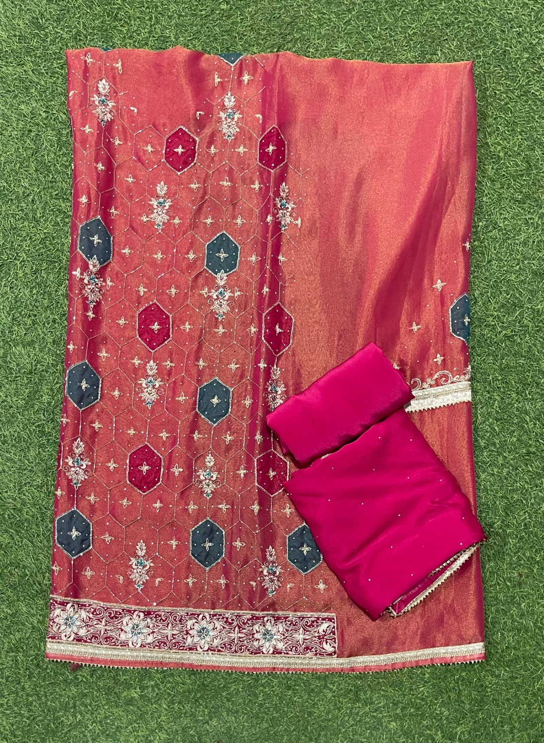 FS316 | Shimmer Suit | Party Wear | Wedding | Jaggo | Ring Ceremony | Festival | F9GFAA