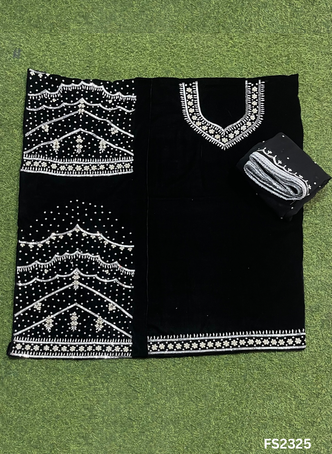 FS2325 | Black | Velvet | Kurti-lehnga | Party Wear | Wedding | Jaggo | Festival