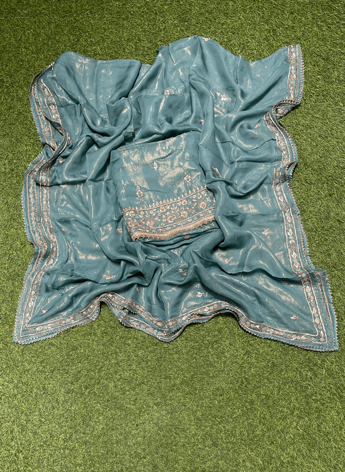 Glass Shimmer | Suit | Party Wear | Wedding | Jaggo | Ring Ceremony | Festival | FS148