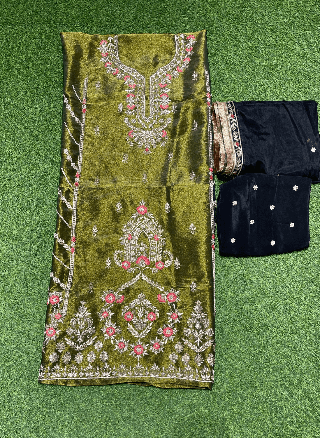 Shimmer Suit | Party Wear | Wedding | Jaggo | Ring Ceremony | Festival | FS232