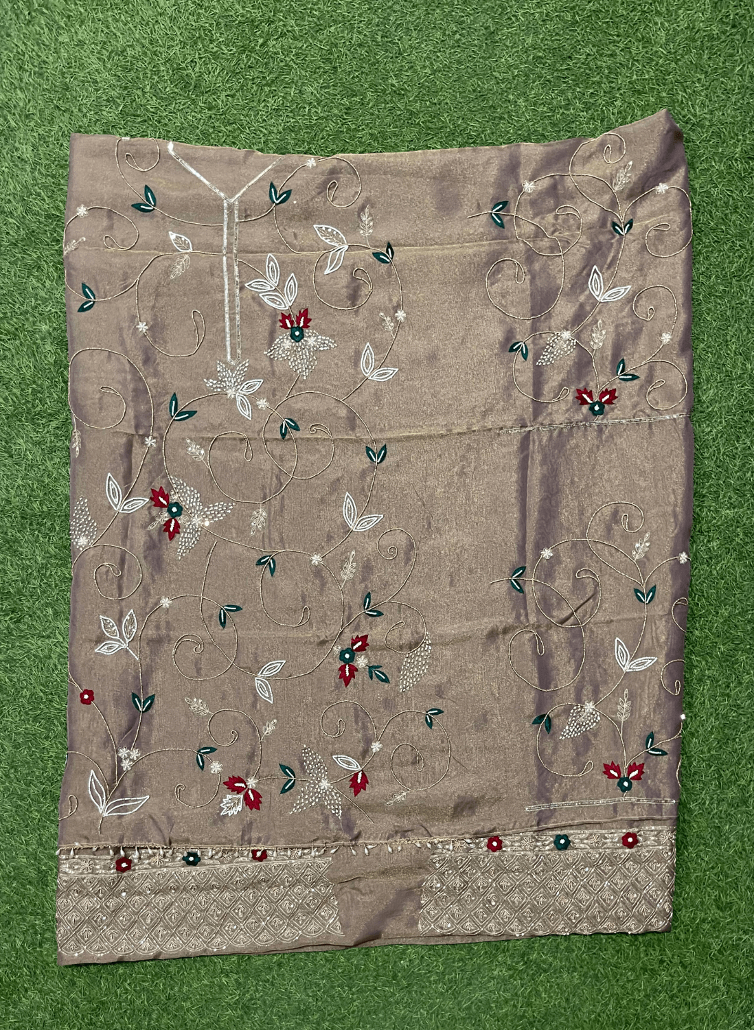 FS913 | Shimmer Suit | Party Wear | Wedding | Jaggo | Ring Ceremony | Festival | F9GAAA