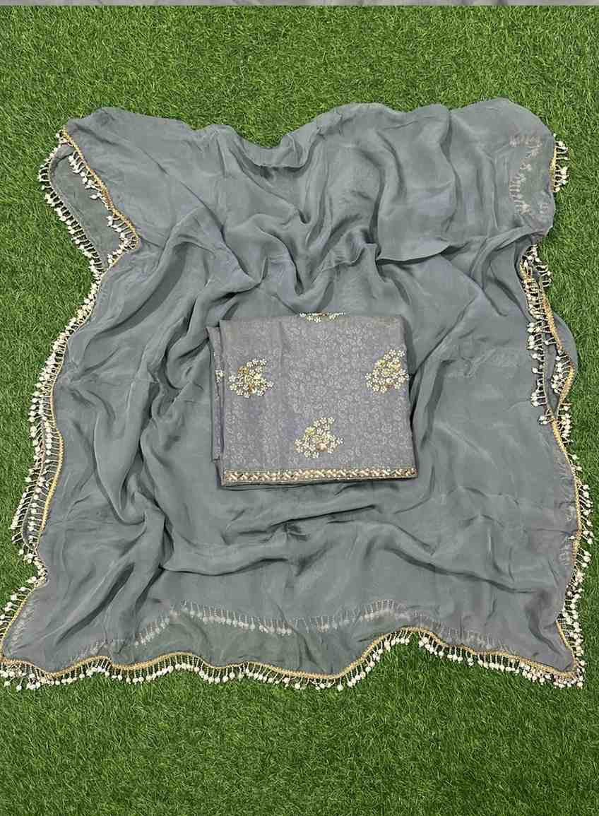 FS262 | Gray Shimmer Suit | Party Wear | Wedding | Jaggo | Ring Ceremony | Festival| F9EAAA