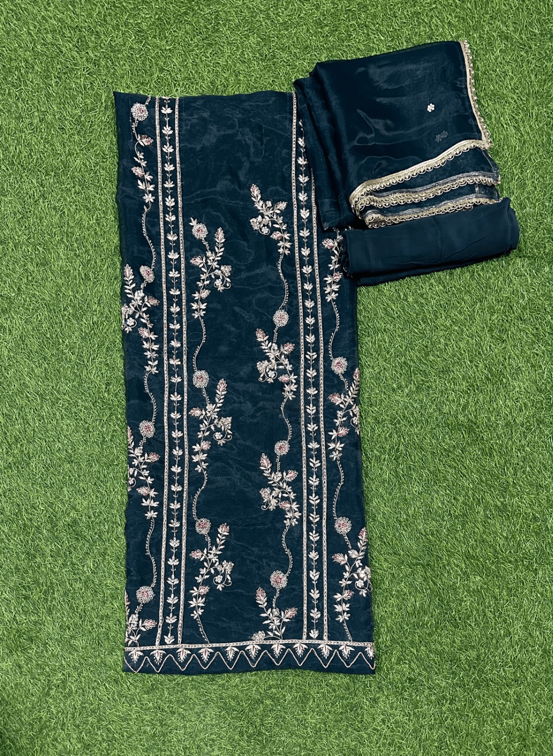FS792 | Navy blue | Organza Suit | Party Wear | Wedding | Jaggo | Ring Ceremony | Festival | F9GFAA