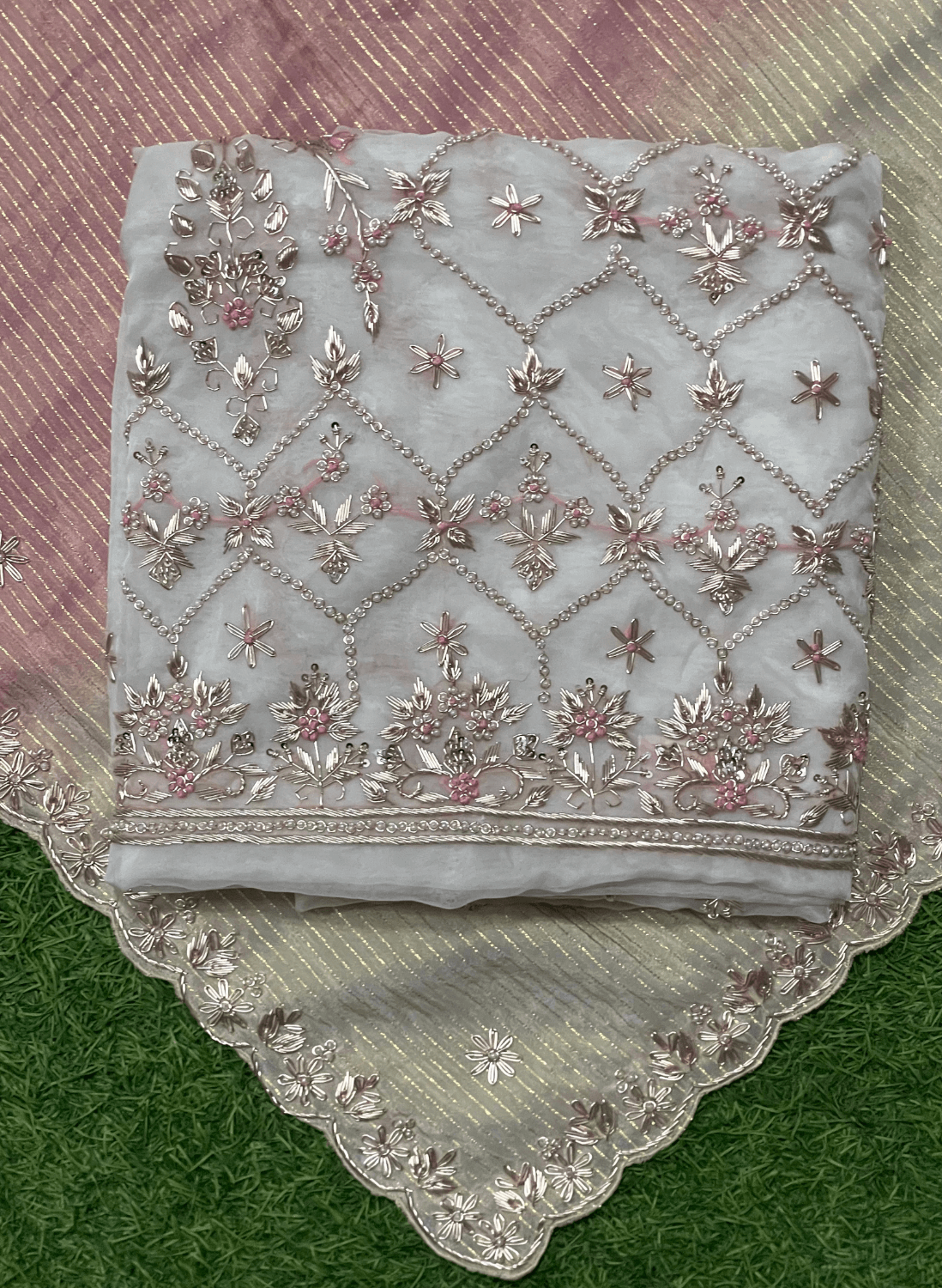 FS557 | Organza Suit| Party Wear | Wedding | Jaggo | Ring Ceremony | Festival | F9JFAA