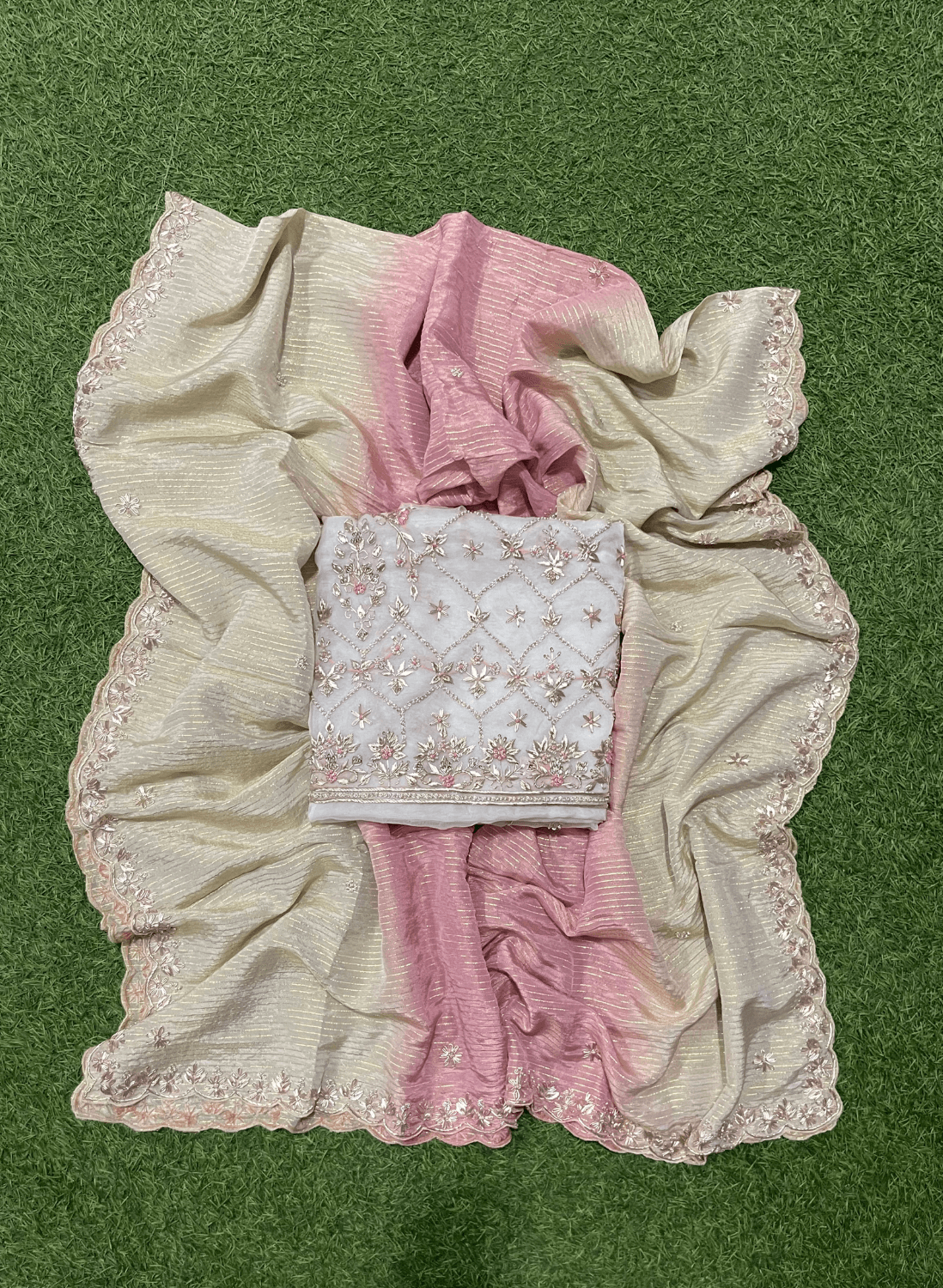FS557 | Organza Suit| Party Wear | Wedding | Jaggo | Ring Ceremony | Festival | F9JFAA