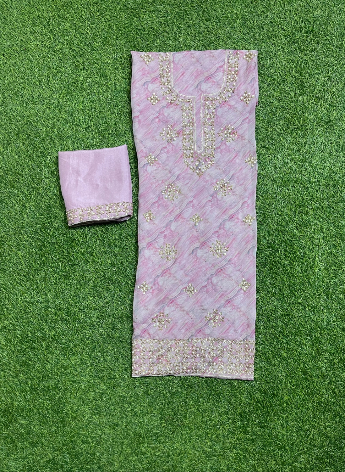 FS328 | Lavender | Organza Suit | Party Wear | Wedding | Ring Ceremony | Festival | Bridal | F9EFAA
