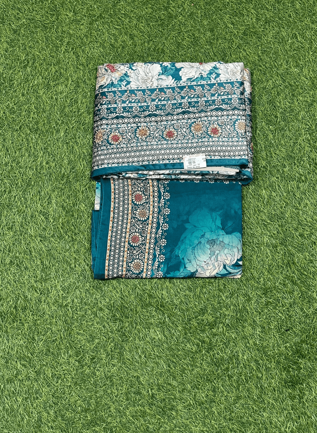 Velvet Musterd printed suite | Pure velvet | Wedding | Party Wear | Jaggo | Ring Ceremony | Festival| FD350