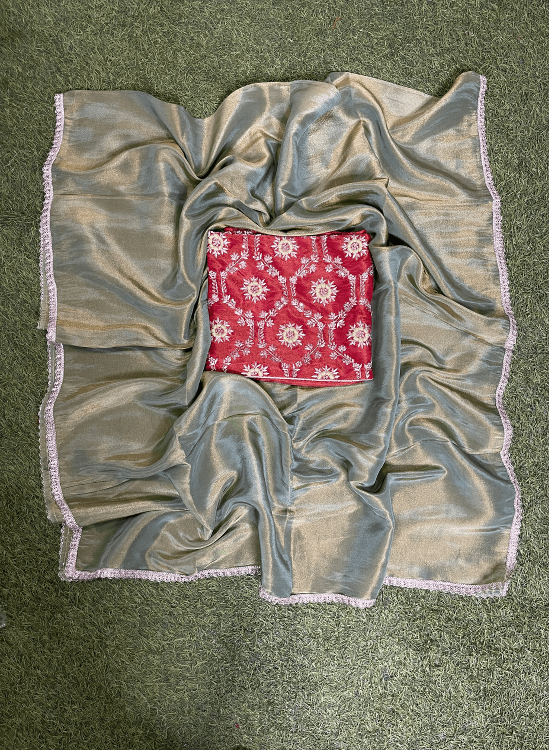 Shimmer Suit | Party Wear | Wedding | Jaggo | Ring Ceremony | Festival| FS180