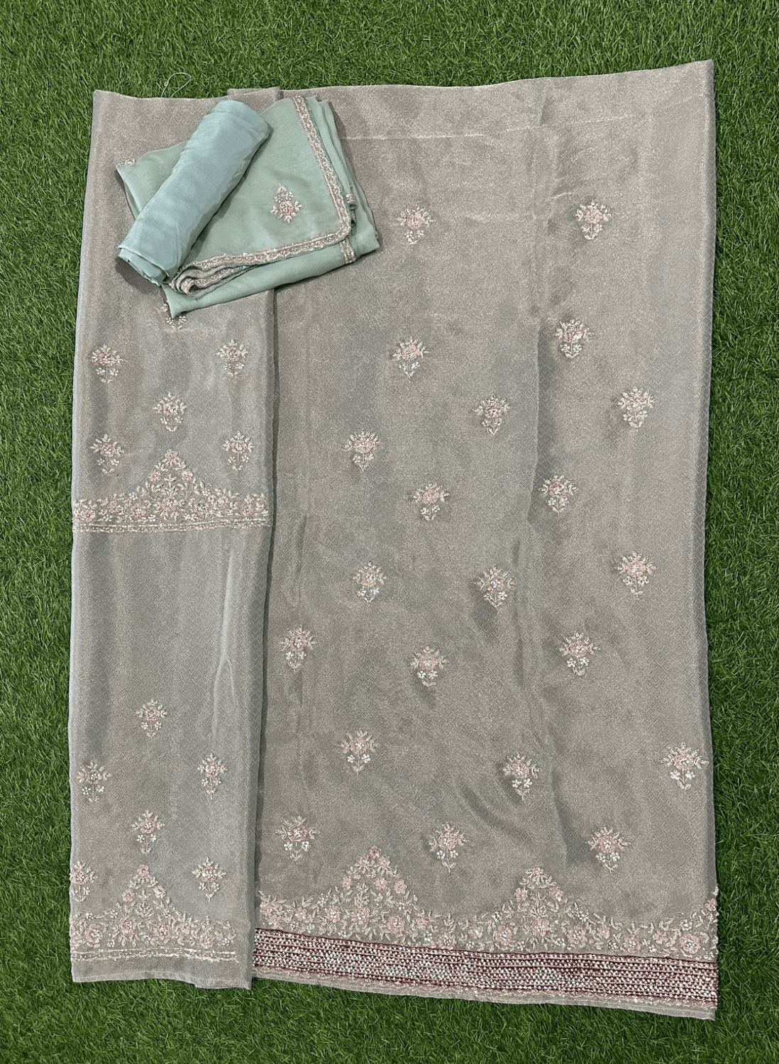 Shimmer Suit | Party Wear | Wedding | Jaggo | Ring Ceremony | Festival |