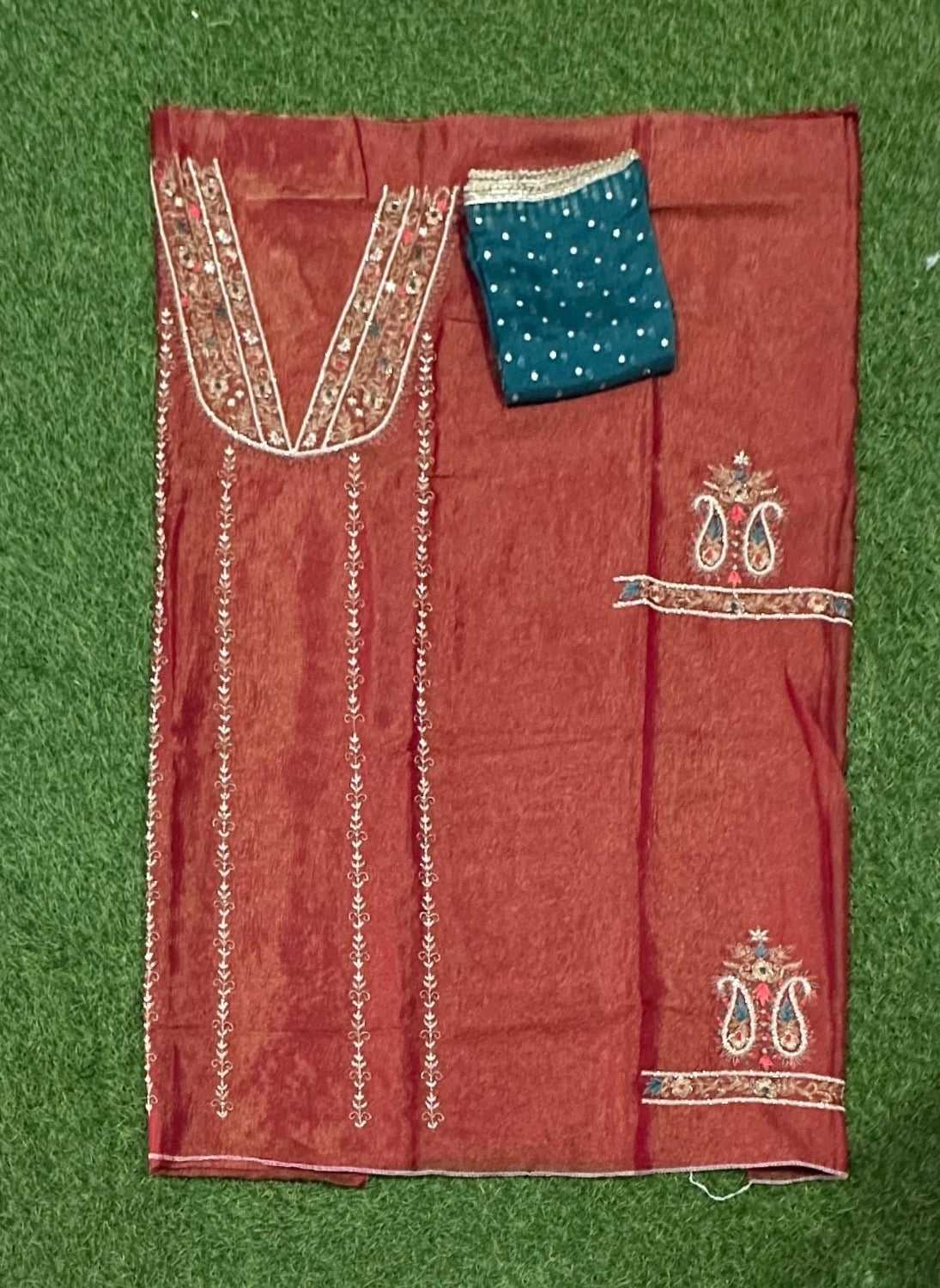 FS1478 | Shimmer Suit | Wedding | Party Wear | Ring Ceremony | Festival Suit|