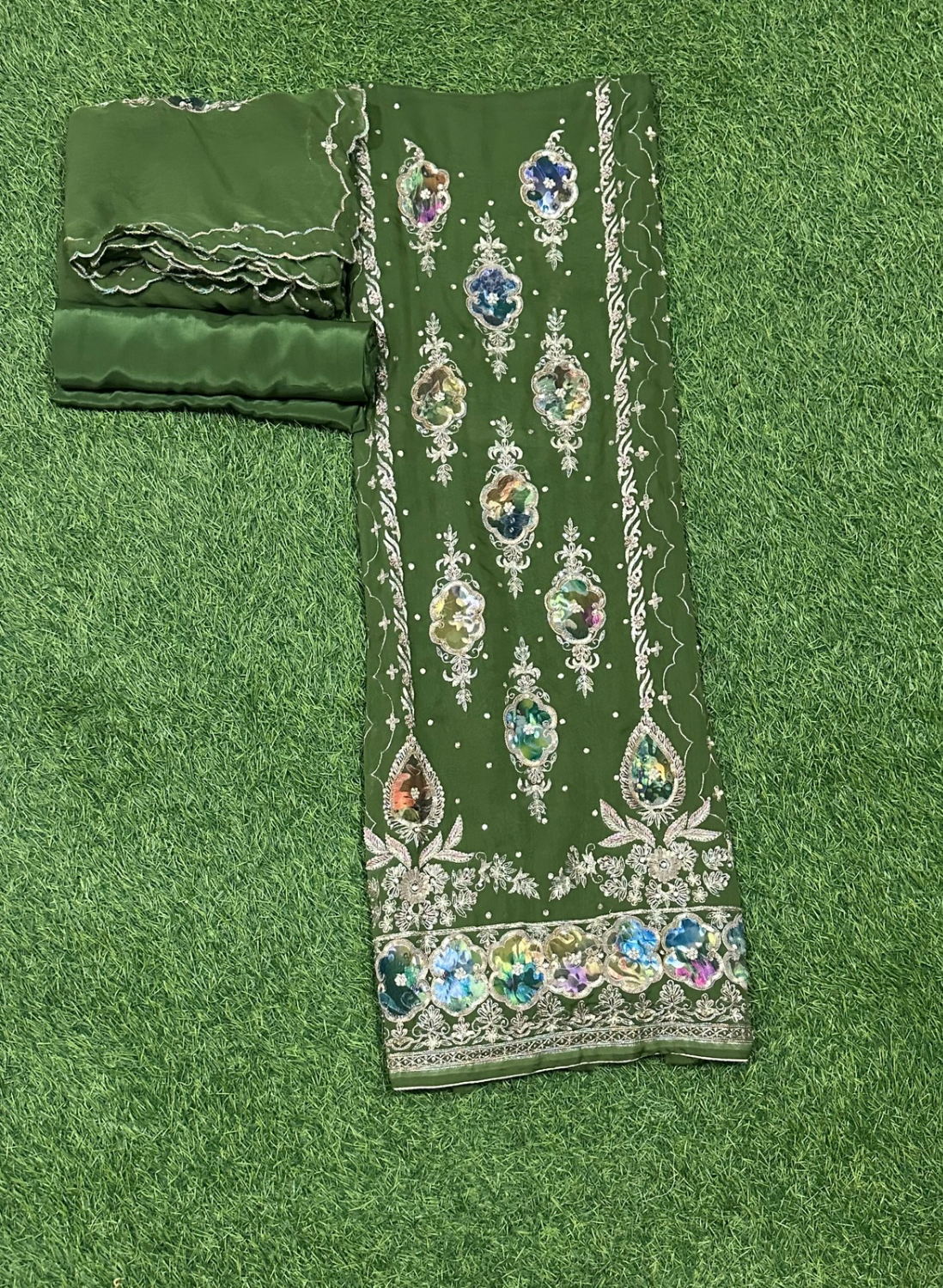 FS320 | Mehandi Organza Suit | Party Wear | Wedding | Jaggo | Ring Ceremony | Festival| F9HAAA