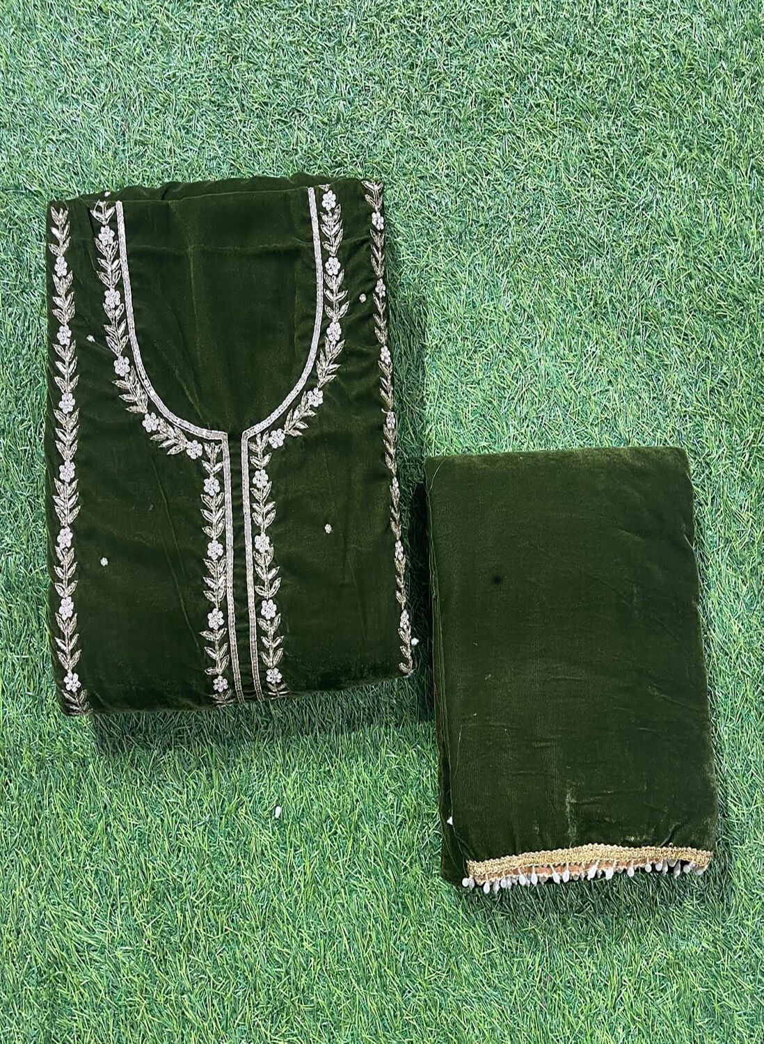 Mehroon velvet suite | Pure velvet | Wedding | Party Wear | Jaggo | Ring Ceremony | Festival