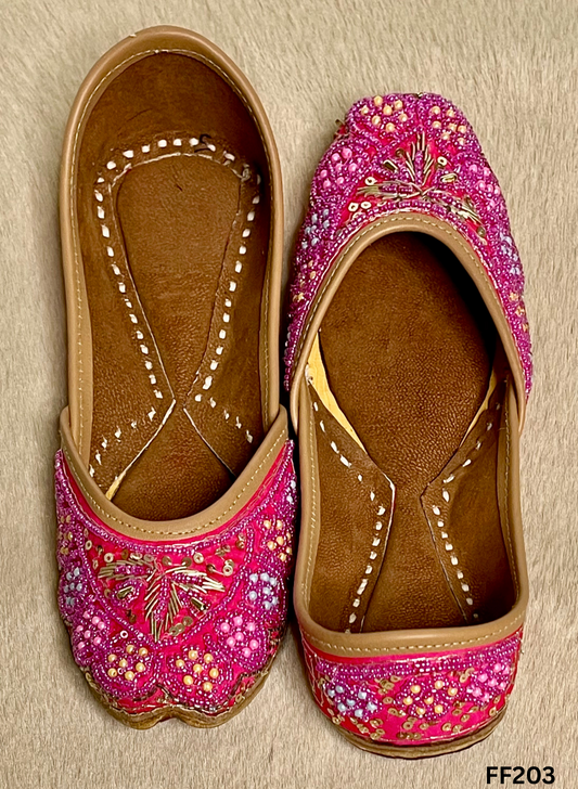 FF203 | Hot-Pink | Velvet  | Hand -Work | Punjabi Jutti