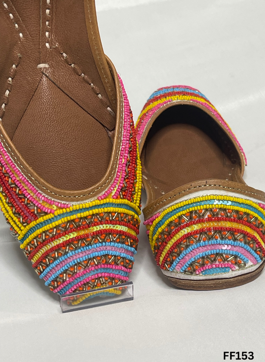 FF153 | Multi Color | Hand-Work | Punjabi Jutti