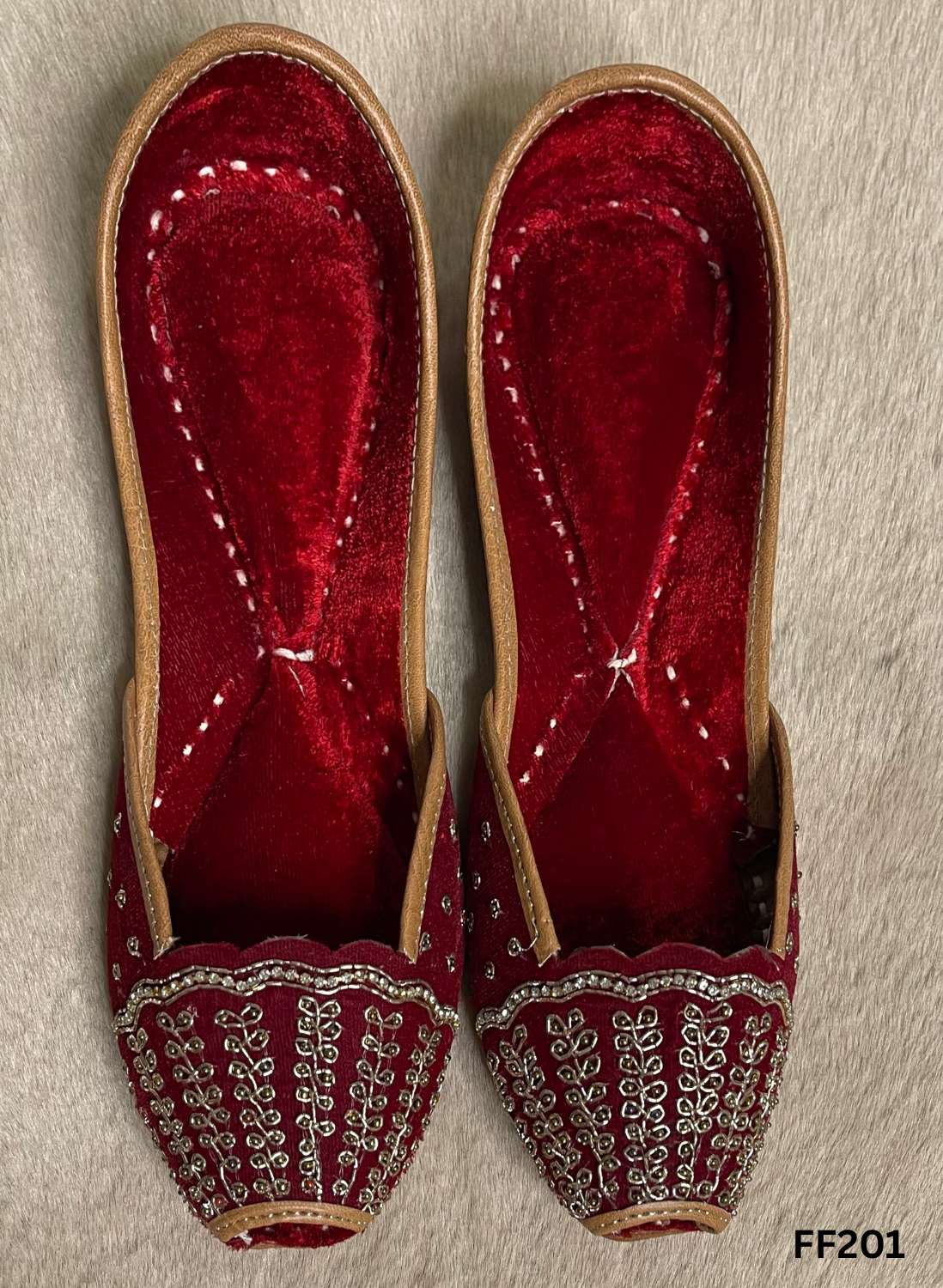 FF201 | Hot-Pink | Velvet | Hand -Work | Punjabi Jutti