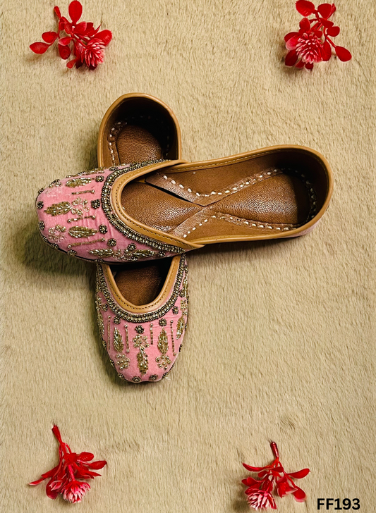FF193 | Baby-Pink  | Velvet  | Hand -Work | Punjabi Jutti