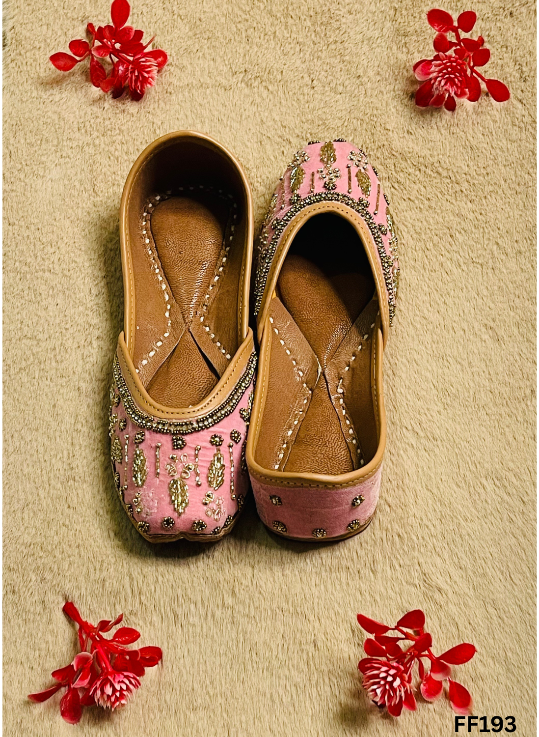 FF193 | Baby-Pink | Velvet | Hand -Work | Punjabi Jutti