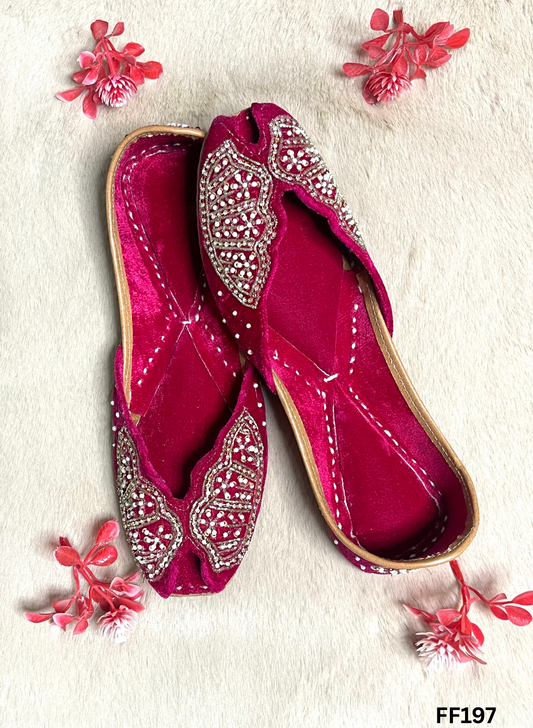 FF197 | Hot-Pink | Hand-Work | Punjabi Jutti