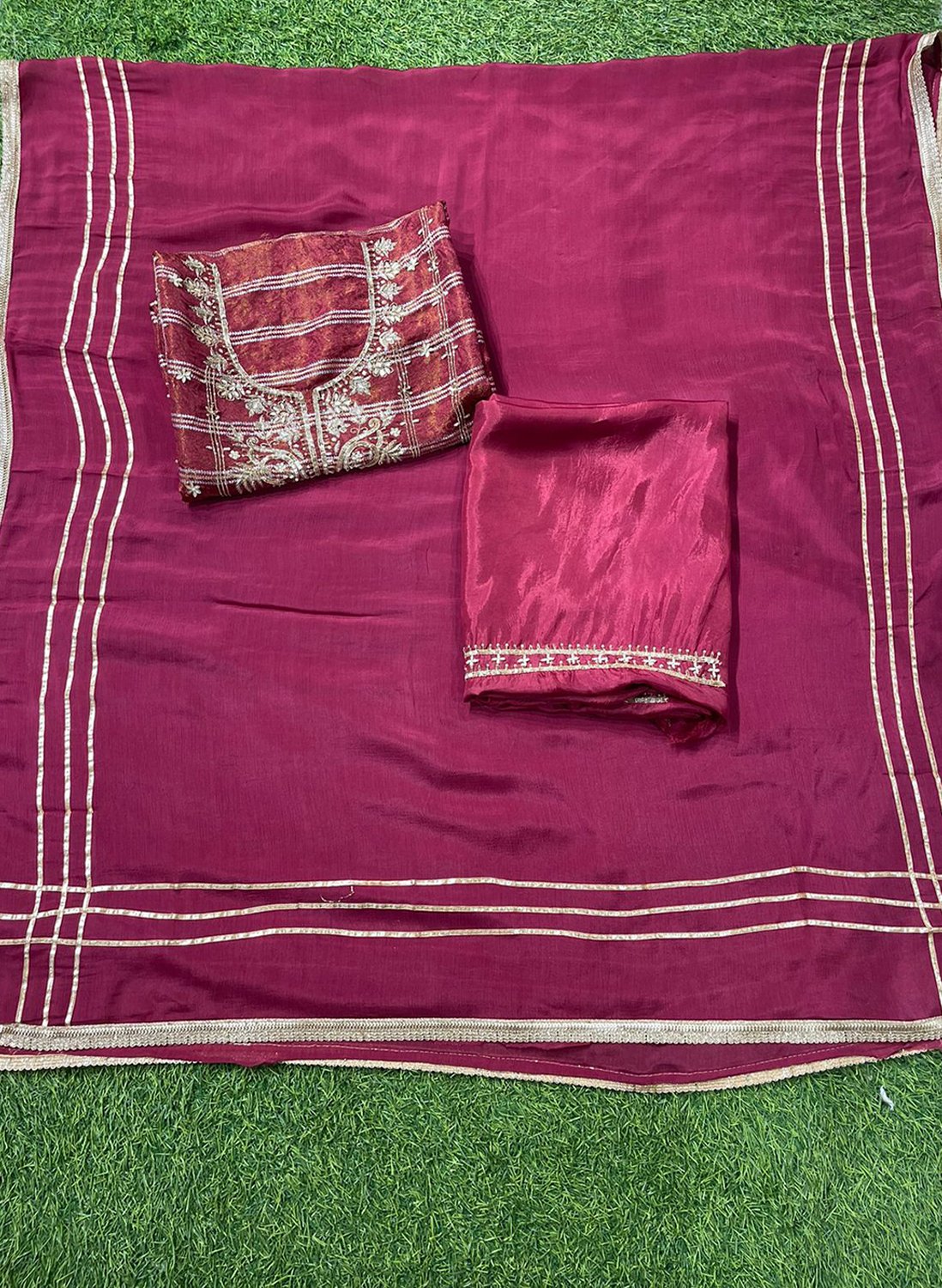 Shimmer Suit | Party Wear | Wedding | Jaggo | Ring Ceremony | Festival |