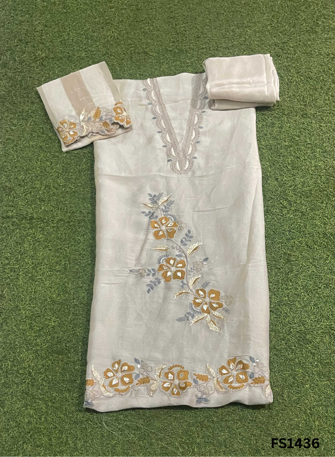 FS1436 | Cream | Shimmer suit | Wedding | Party Wear | Jaggo | Ring Ceremony | Festival