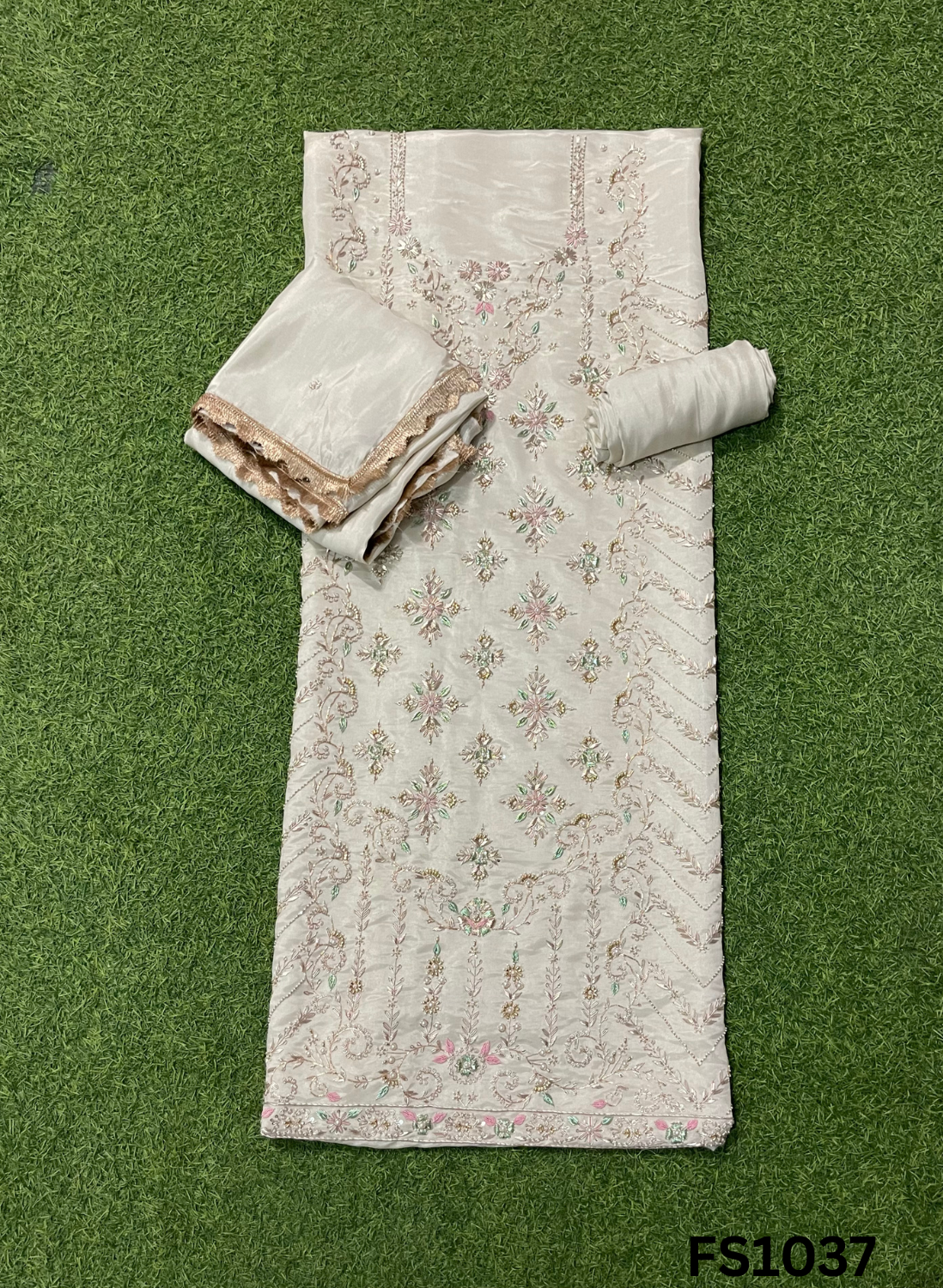 FS1037 | Off-White | Shimmer Suit | Party Wear | Wedding | Jaggo | Ring Ceremony | Festival | FS399