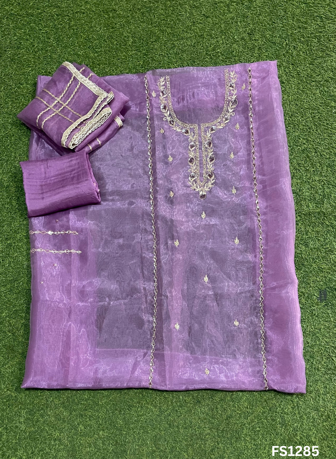 FS1285 | Lavender | Glass Shimmer Suit | Party Wear | Wedding | Jaggo | Ring Ceremony | Festival