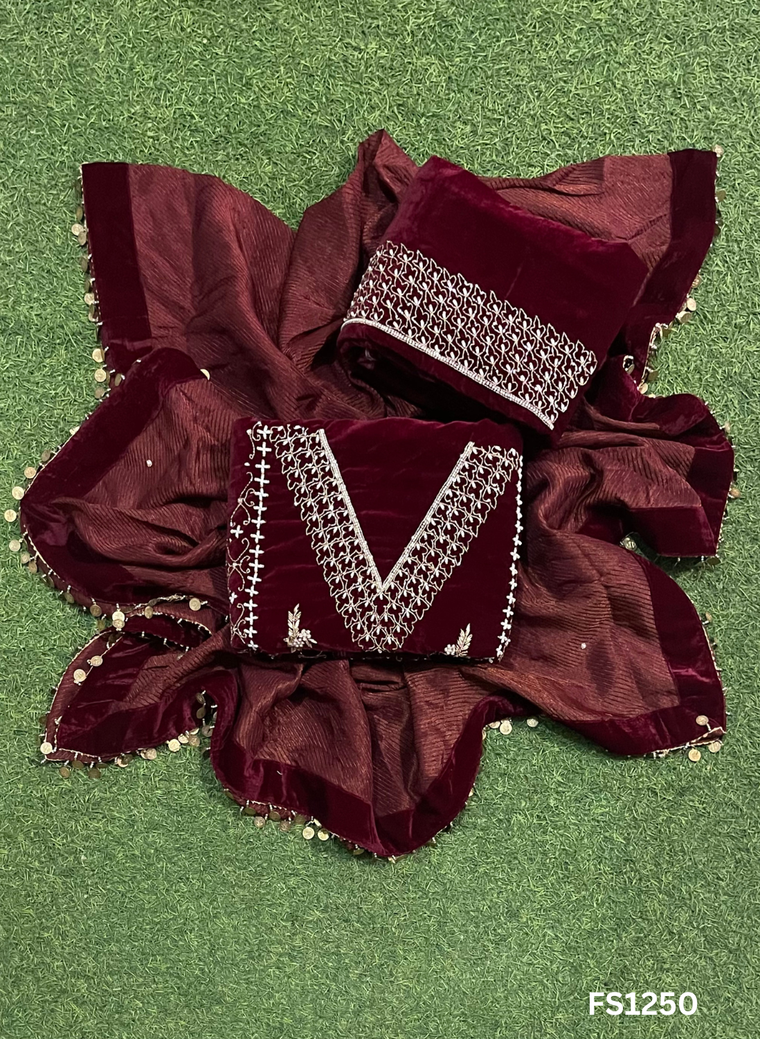FS2150 | Mehroon | Velvet suite | Pure velvet | Wedding | Party Wear | Jaggo | Ring Ceremony | Festival
