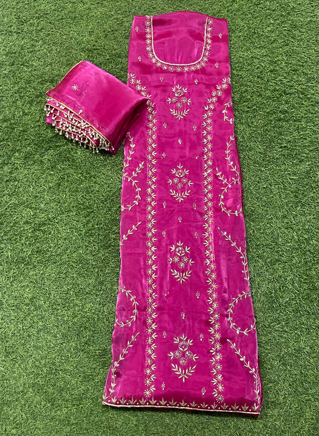 Hot-Pink | Glass Shimmer Suit | Party Wear | Wedding | Jaggo | Ring Ceremony | Festival | FS324