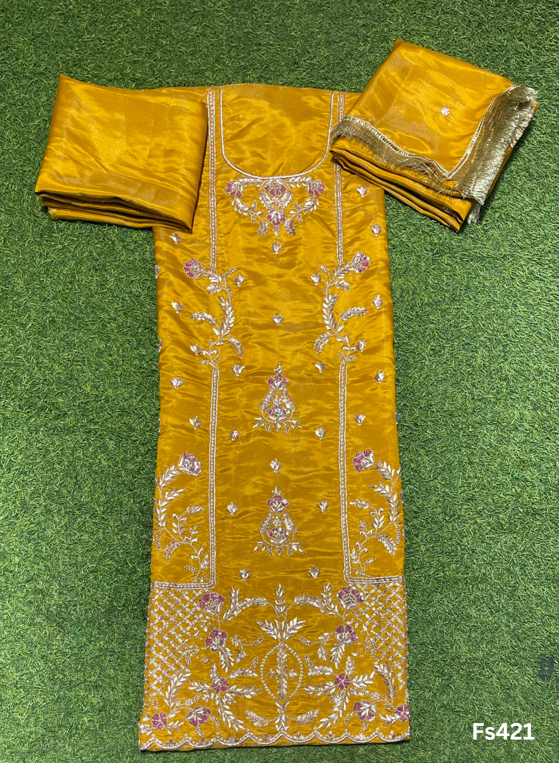 FS421 | Shimmer Suit | Party Wear | Wedding | Jaggo | Ring Ceremony | Festival