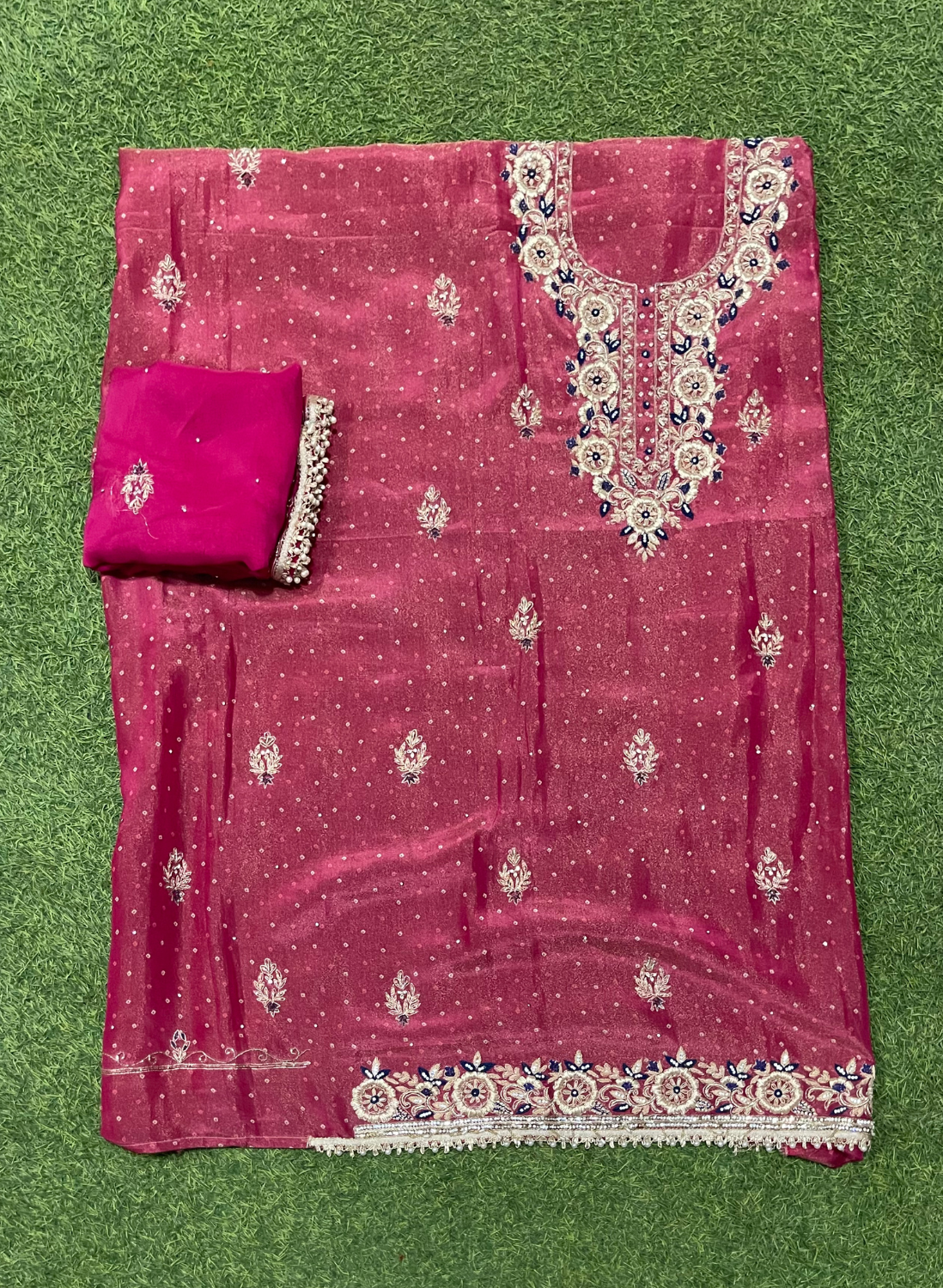 FS329 | Shimmer Suit | Party Wear | Wedding | Jaggo | Ring Ceremony | Festival |