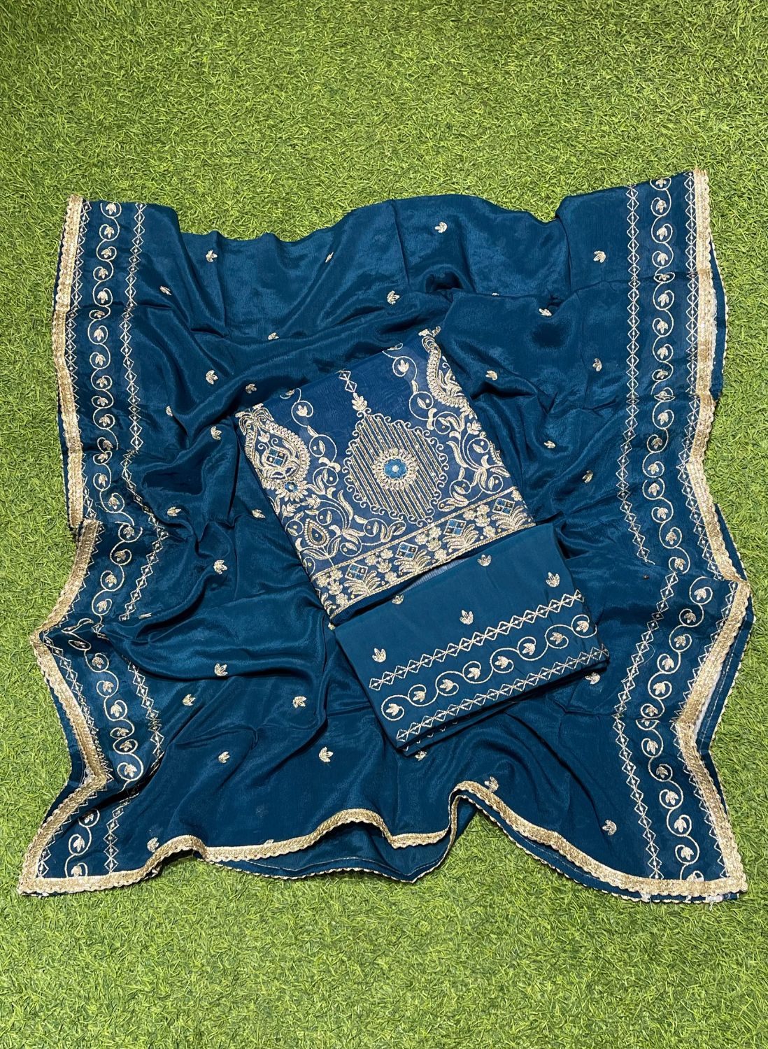 Organza Suit| Party Wear | Wedding | Jaggo | Ring Ceremony | Festival | FS652