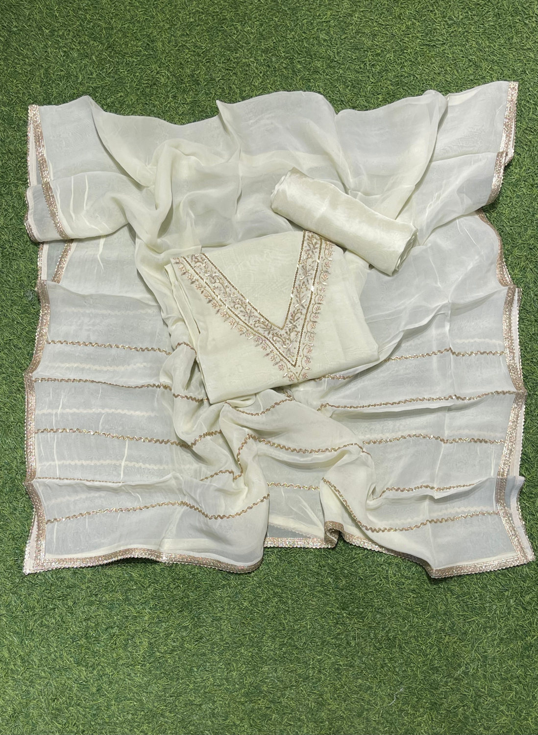 Organza Suit| Party Wear | Wedding | Jaggo | Ring Ceremony | Festival | FS628