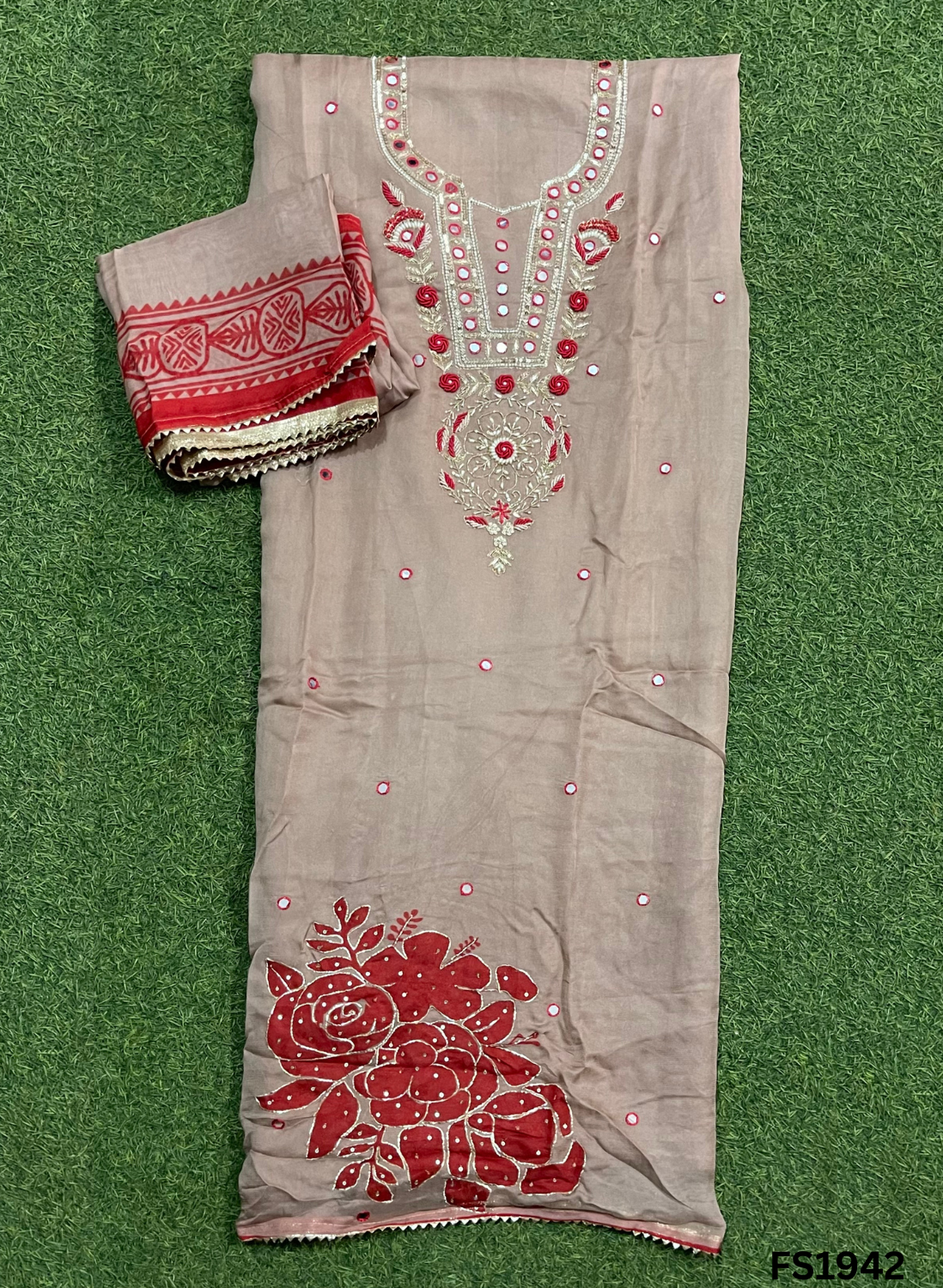 FS1942 | Mehroon | Burberry Suit | Party Wear | Wedding | Jaggo | Ring Ceremony | Festival |