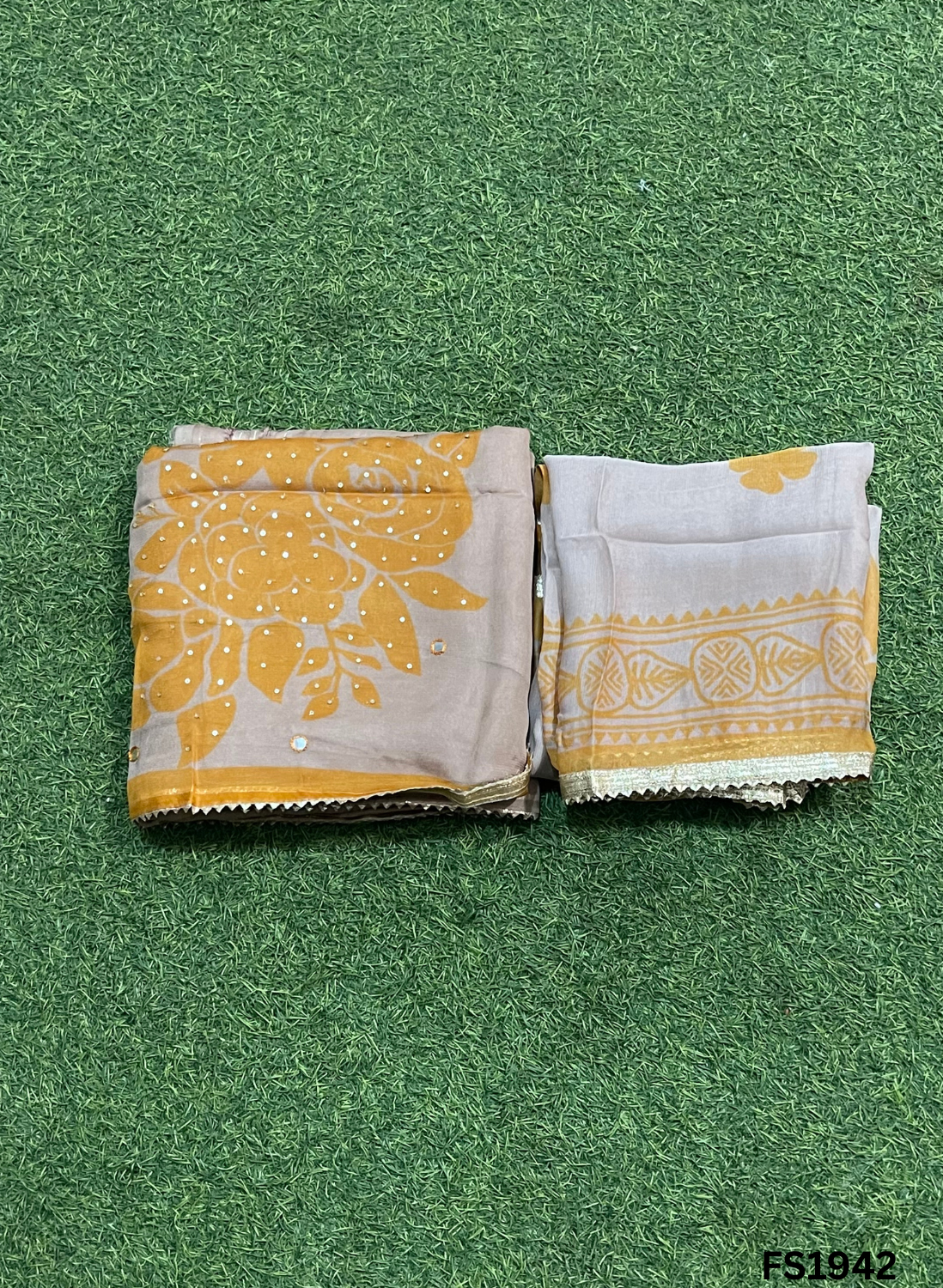 FS1942 | Mehroon | Burberry Suit | Party Wear | Wedding | Jaggo | Ring Ceremony | Festival |