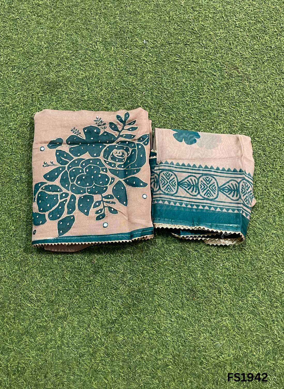 FS1942 | Mehroon | Burberry Suit | Party Wear | Wedding | Jaggo | Ring Ceremony | Festival |