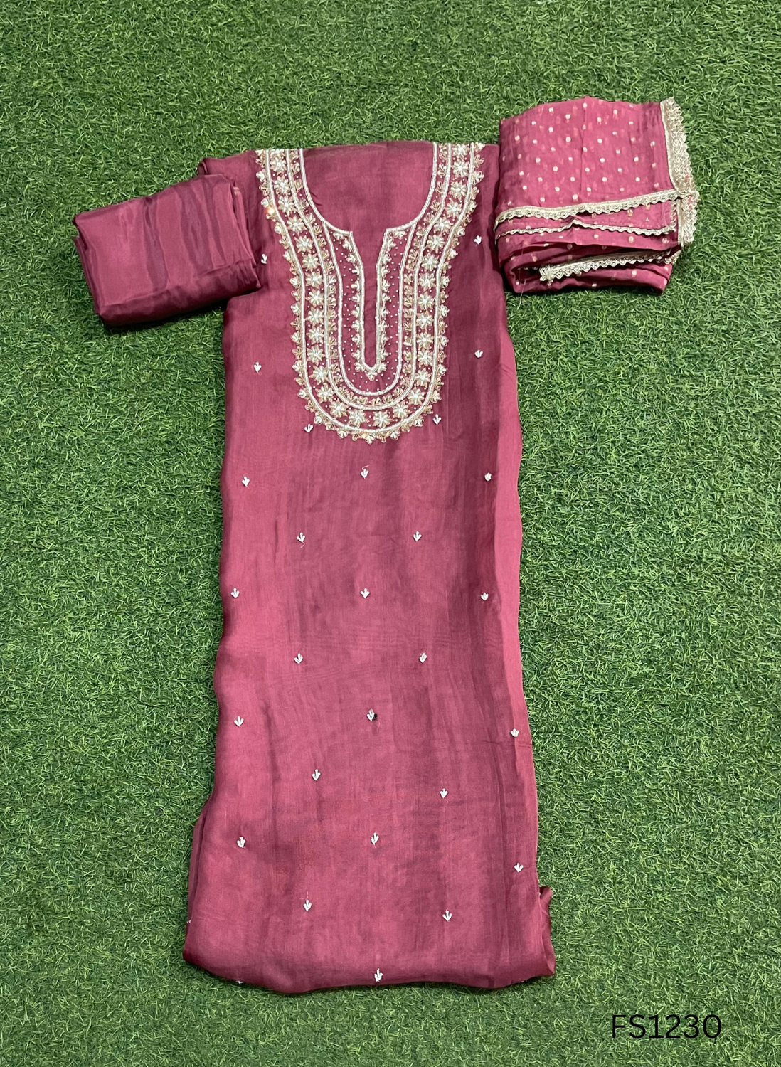 FS1230  | Onion | Burberry Suit | Party Wear | Wedding | Jaggo | Ring Ceremony | Festival