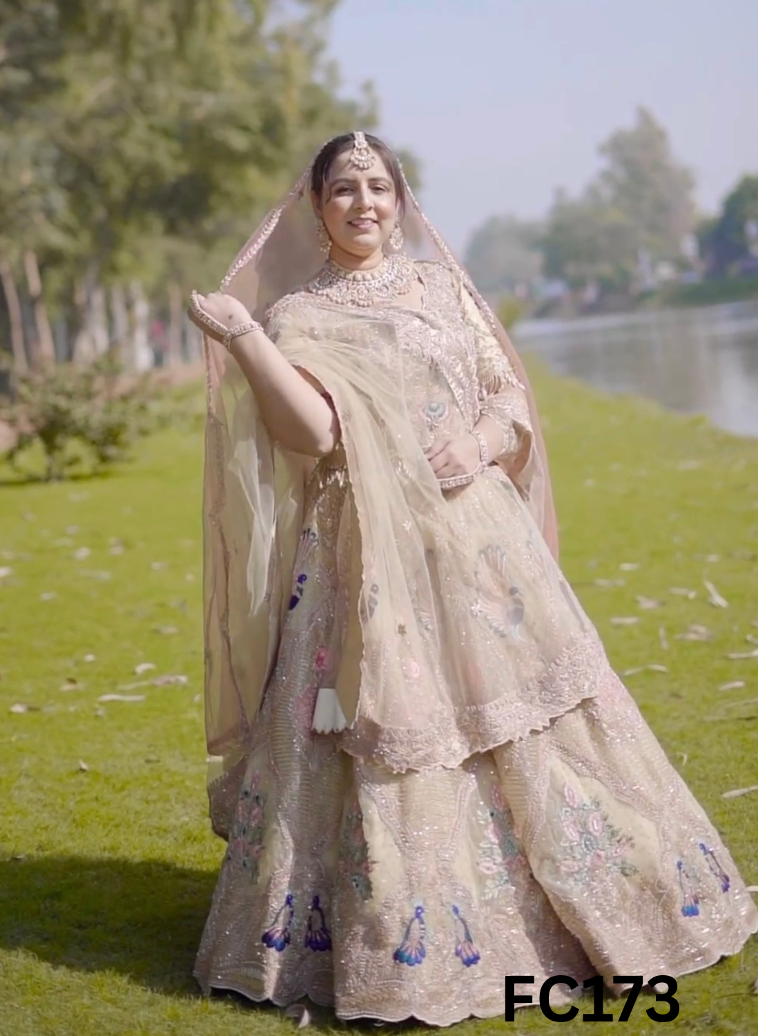 FC173   |  Made To Order (20-25 Days  ) |  Net Lehenga |  Golden  |  Bridal Lehenga  | Party Wear | Wedding | Festival | Celebrity | Ring Ceremony
