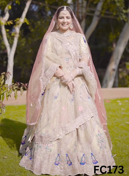 FC173   |  Made To Order (20-25 Days  ) |  Net Lehenga |  Golden  |  Bridal Lehenga  | Party Wear | Wedding | Festival | Celebrity | Ring Ceremony