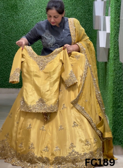 FC189   |  Made To Order (30-45Days  ) |  Shimmer Lehenga  | Golden   | Party Wear | Wedding | Festival | Celebrity | Ring Ceremony