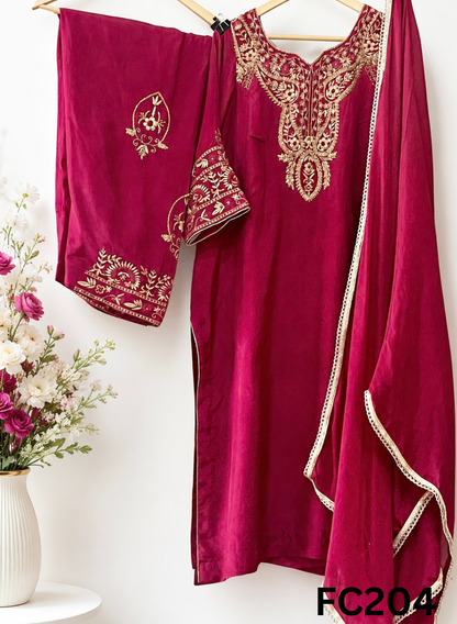 FC204 | Made To Order (30-45 Days  ) |   Silk  | Pink  | Party Wear | Wedding | Festival | Celebrity | Ring Ceremony