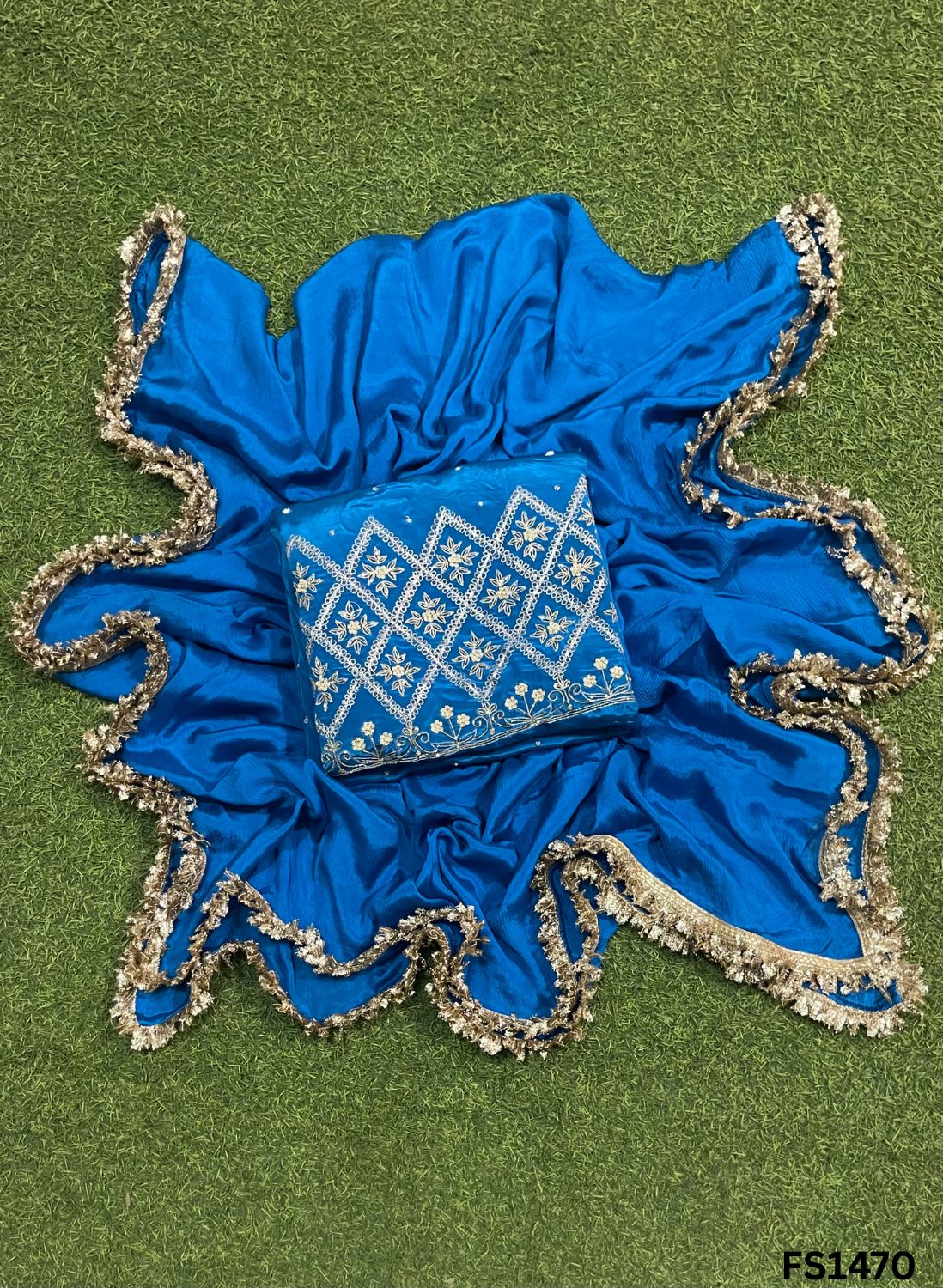 FS1470 | Feroji | Crepe | Party Wear | Wedding | Jaggo | Ring Ceremony | Festival