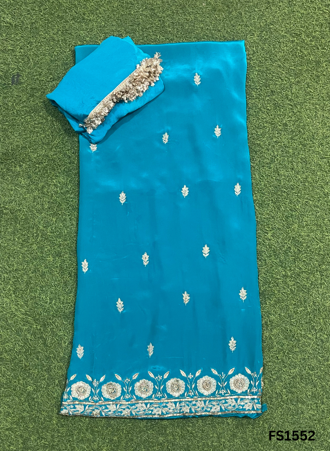 FS1552 | Feroji | Crepe | Party Wear | Wedding | Jaggo | Ring Ceremony | Festival