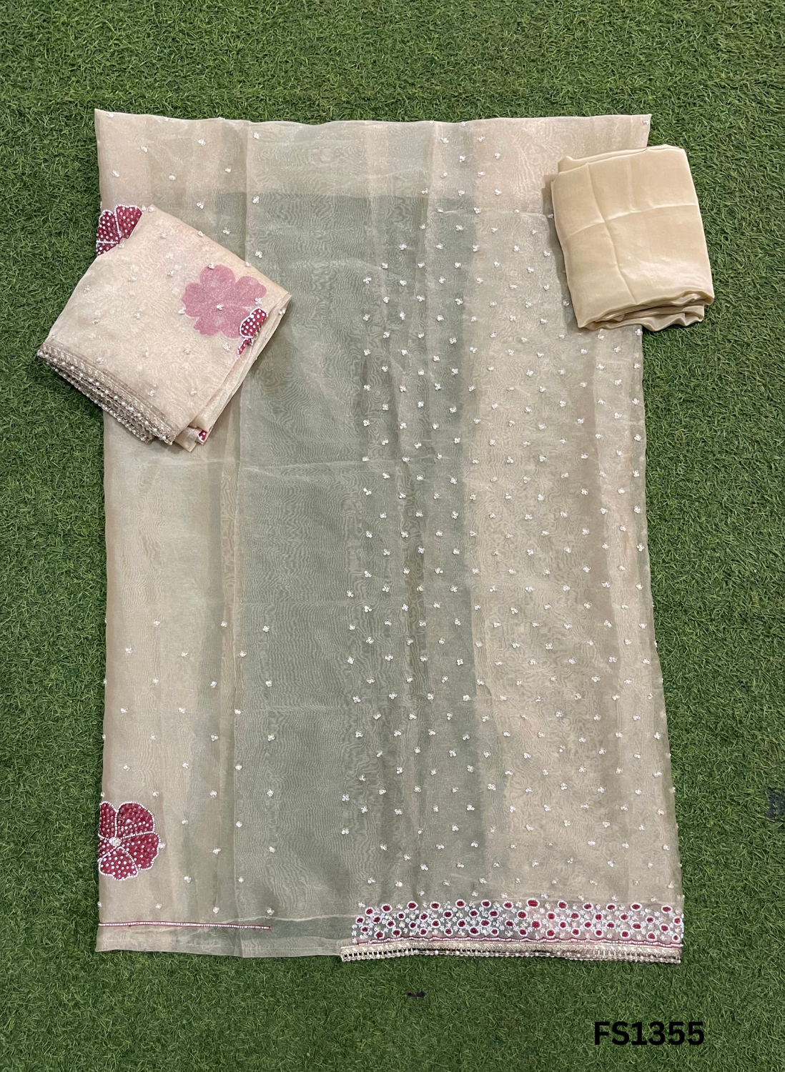FS1355 | Glass Shimmer Suit | Party Wear | Wedding | Jaggo | Ring Ceremony | Festival