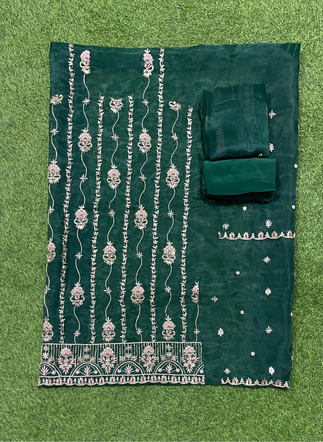 Bottle Green | Glass Shimmer Suit | Party Wear | Wedding | Jaggo | Ring Ceremony | Festival| FS132