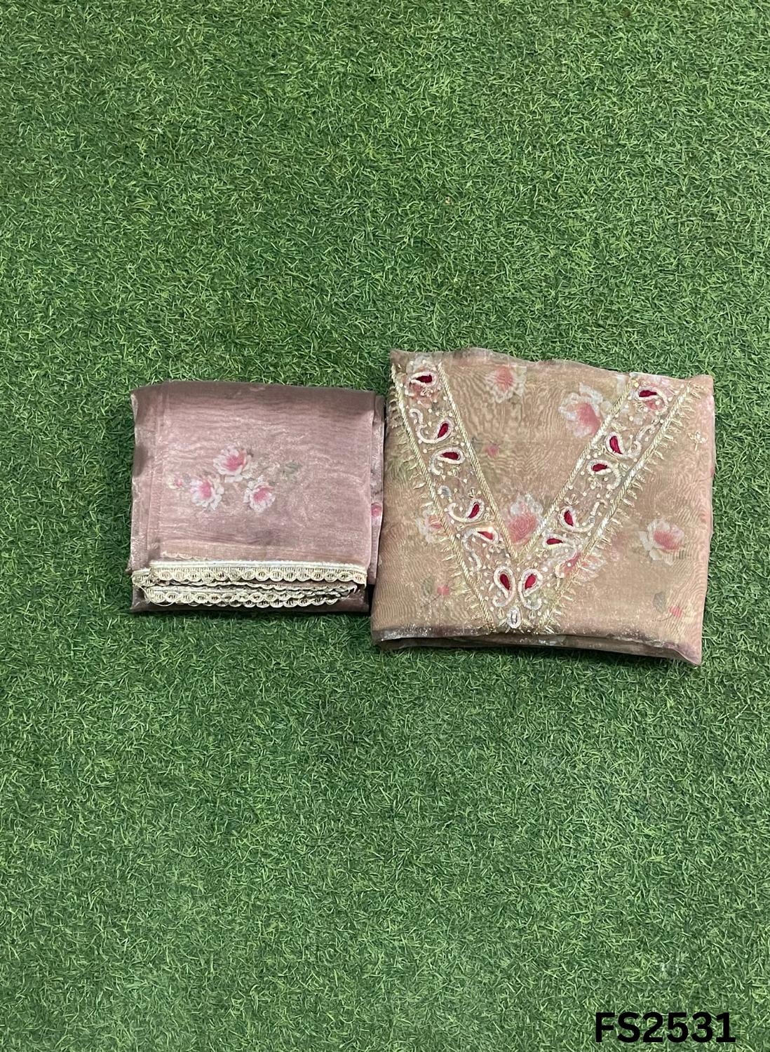 FS2531 |  Purple | Glass Shimmer Suit | Party Wear | Wedding | Jaggo | Ring Ceremony | Festival