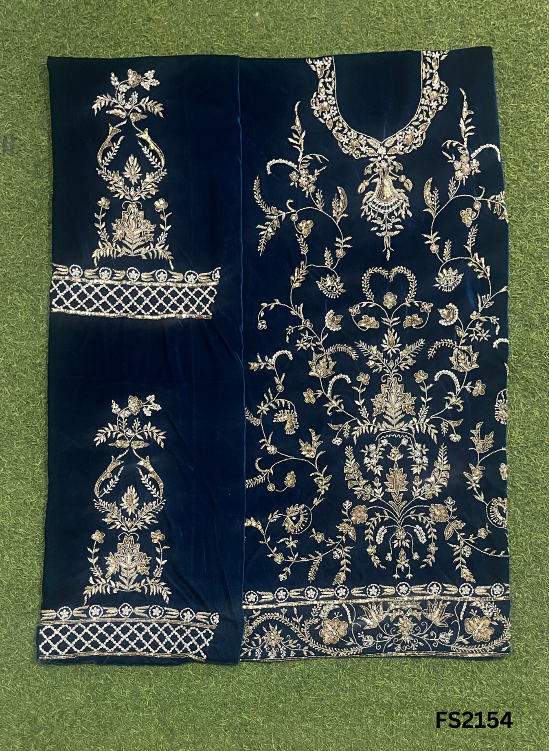 FS2154 | Velvet  | Velvet  | Party Wear | Wedding | Jaggo | Ring Ceremony | Festival