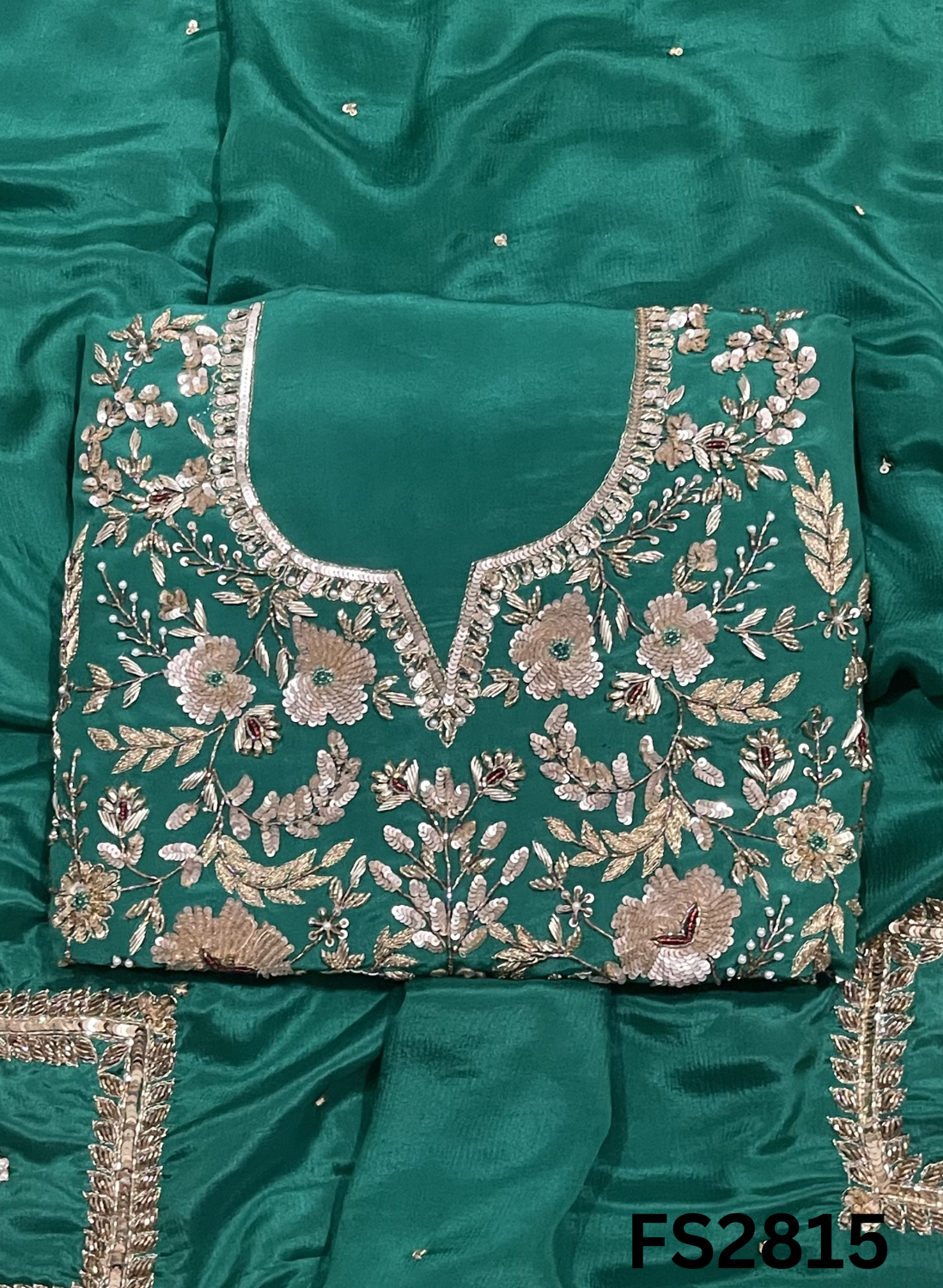 FS2815 |  Pure Crepe Suit | Bridal Suit | Party Wear | Wedding | Festival | Celebrity | Ring Ceremony
